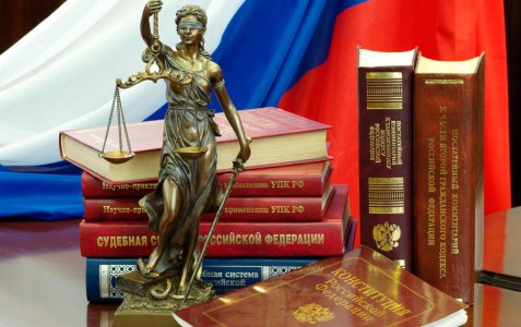 Количество юристов в России
